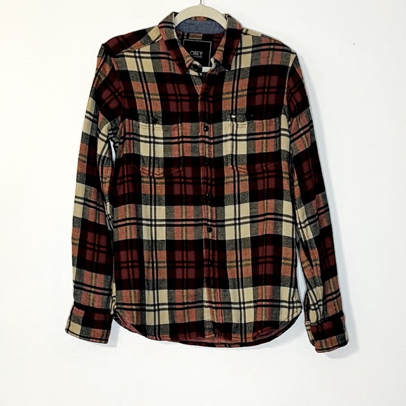 OBEY Propaganda Button Down Flannel Shirt Red Tan Navy Plaid Mens Size Small - Picture 11 of 11